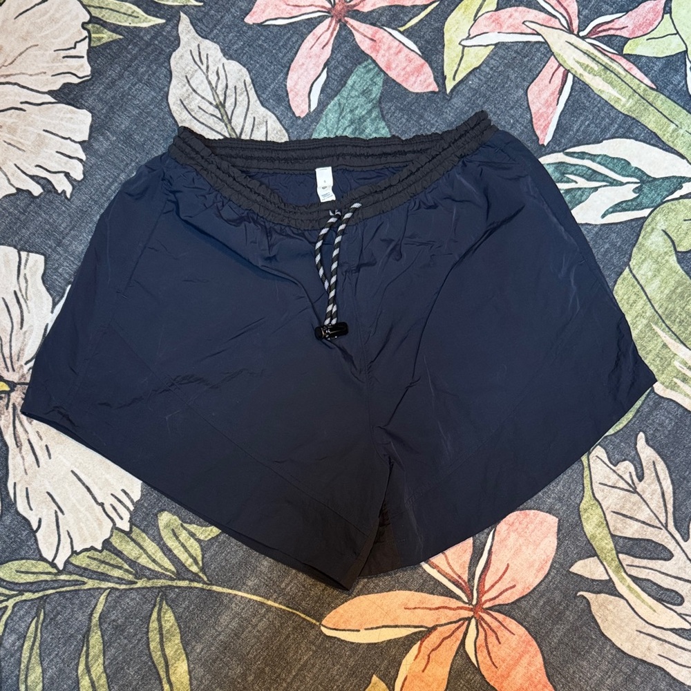 lululemon athletica Black Women's Shorts
